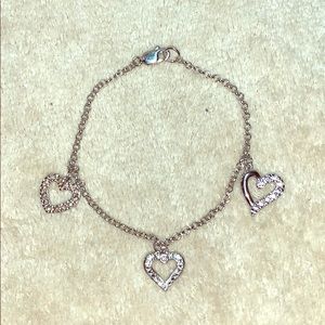 New Silver heart charm bracelet